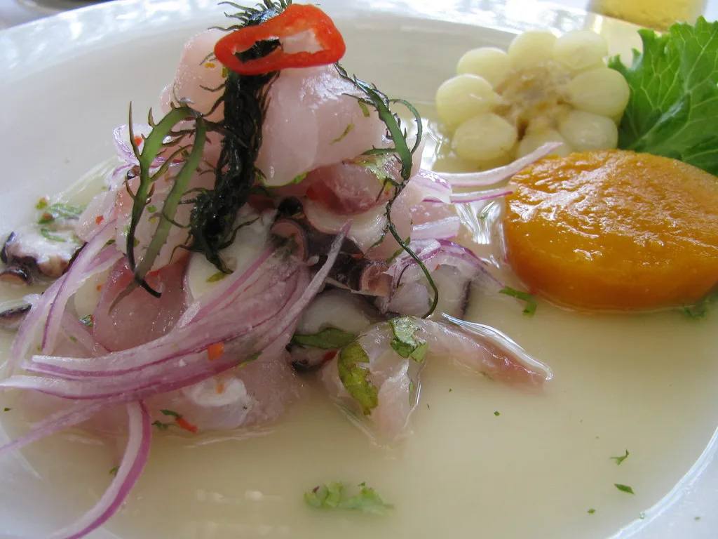 Ceviche clásico de corvina